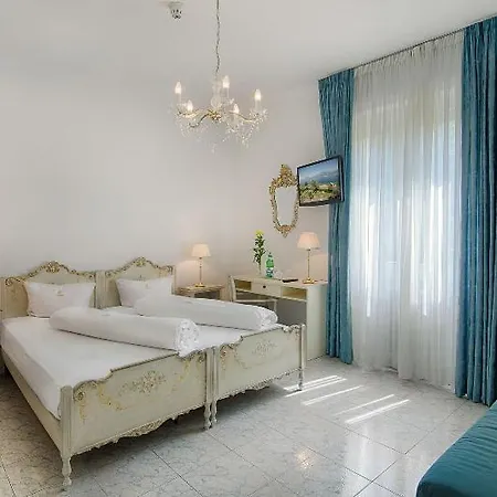 Orione - Front Hotel 3*