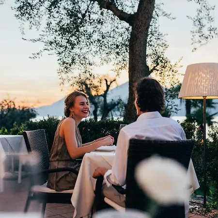 Hotel Orione - Front 3*