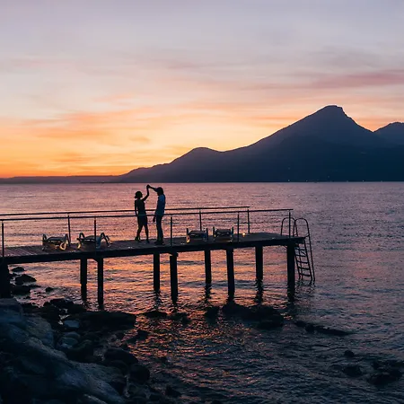 Orione - Front Hotel Brenzone sul Garda