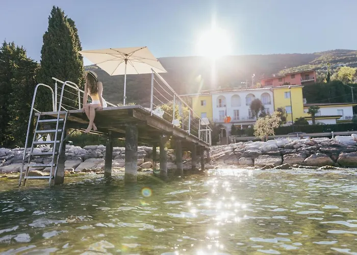 Orione - Front Отель Бренцоне-суль-Гарда